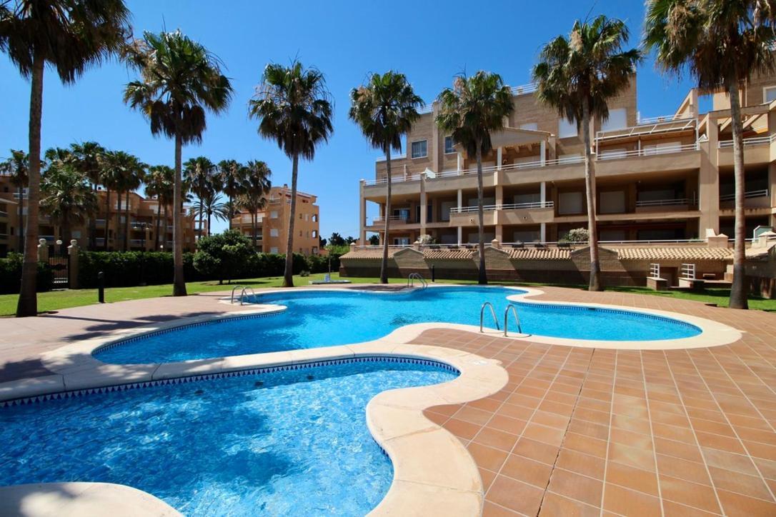 Atico Frontal Al Mar Con Piscina Privada By Homeprive Denia Bagian luar foto