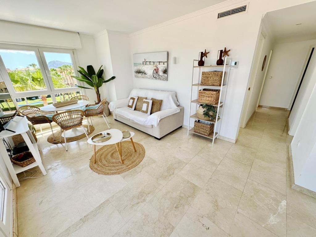 Atico Frontal Al Mar Con Piscina Privada By Homeprive Denia Bagian luar foto