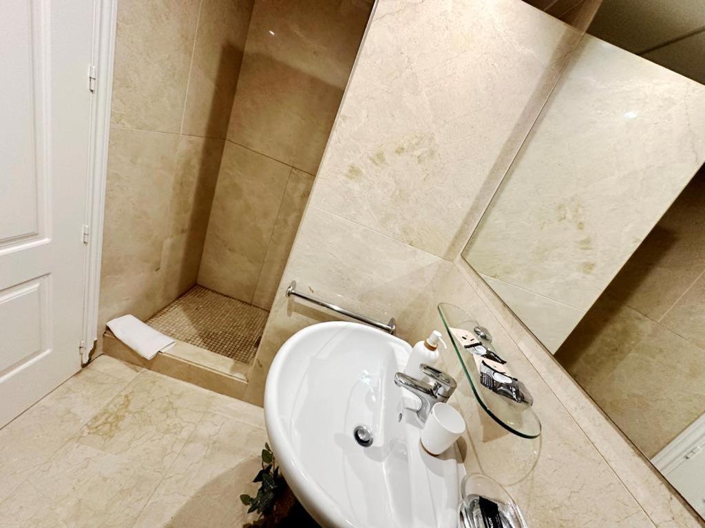 Atico Frontal Al Mar Con Piscina Privada By Homeprive Denia Bagian luar foto